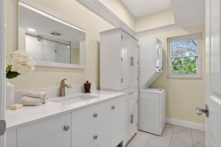 Image No.50-7 Bed Property for sale