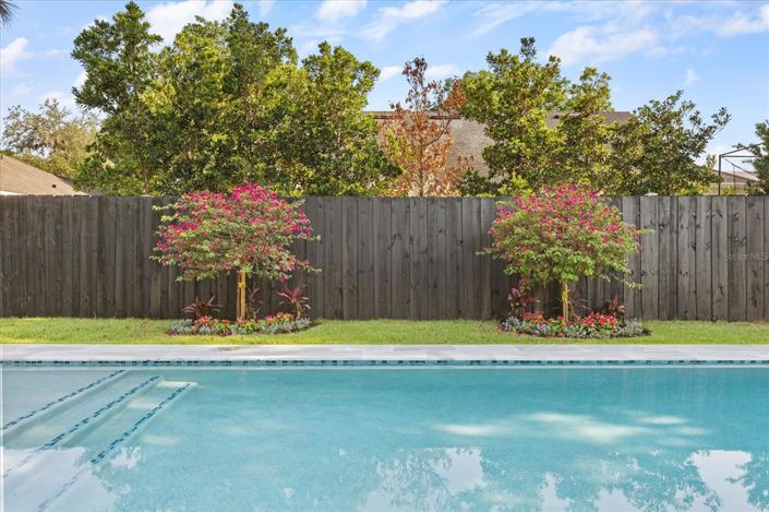 Image No.24-4 Bed Property for sale