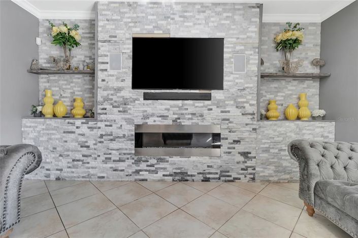 Image No.16-5 Bed Property for sale