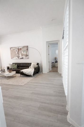 Image No.12-3 Bed Property for sale