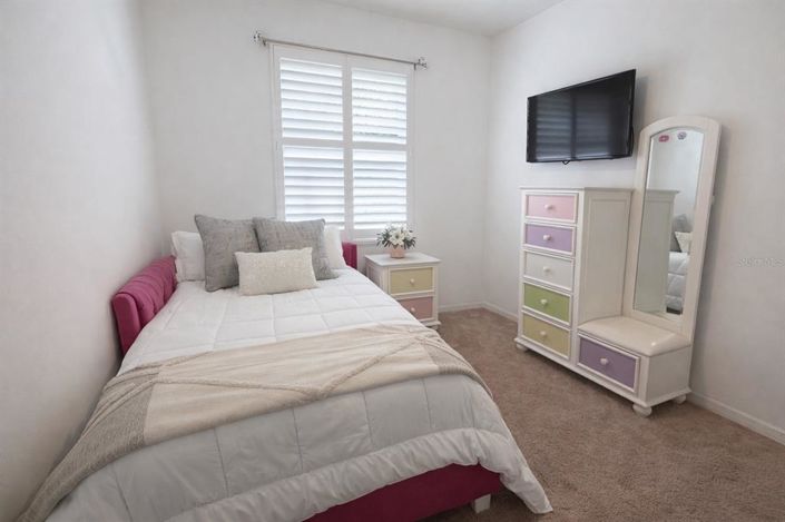 Image No.13-3 Bed Property for sale