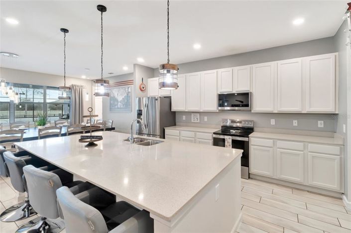 Image No.14-15 Bed Property for sale