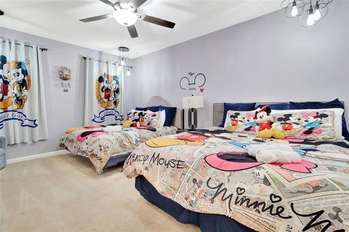 Image No.22-15 Bed Property for sale