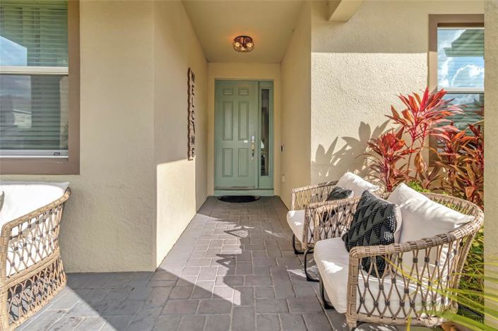 Image No.4-15 Bed Property for sale