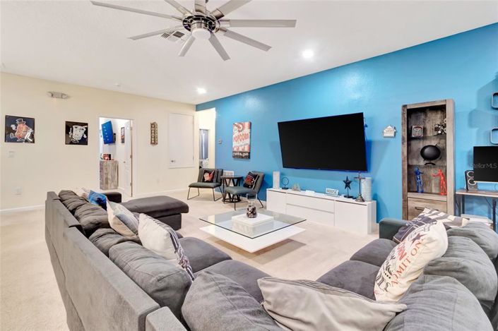 Image No.57-15 Bed Property for sale