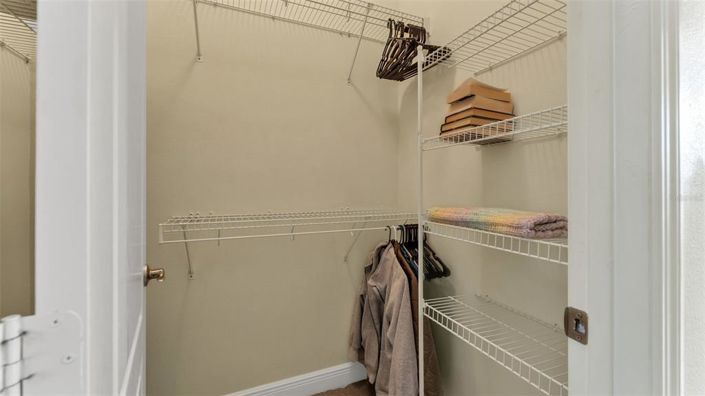 Image No.22-5 Bed Property for sale