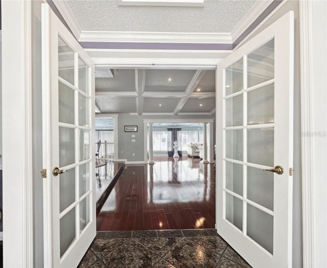 Image No.16-4 Bed Property for sale