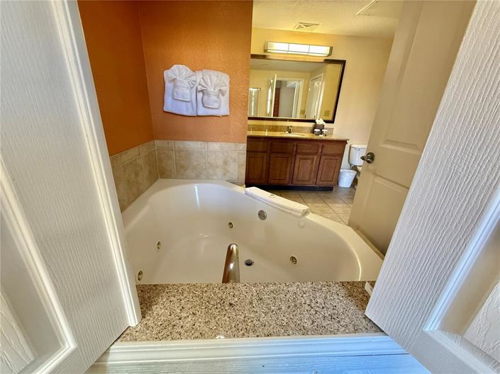 Image No.23-2 Bed Property for sale