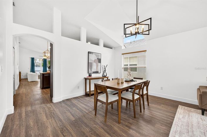 Image No.4-Propriété de 4 chambres à vendre à Clermont