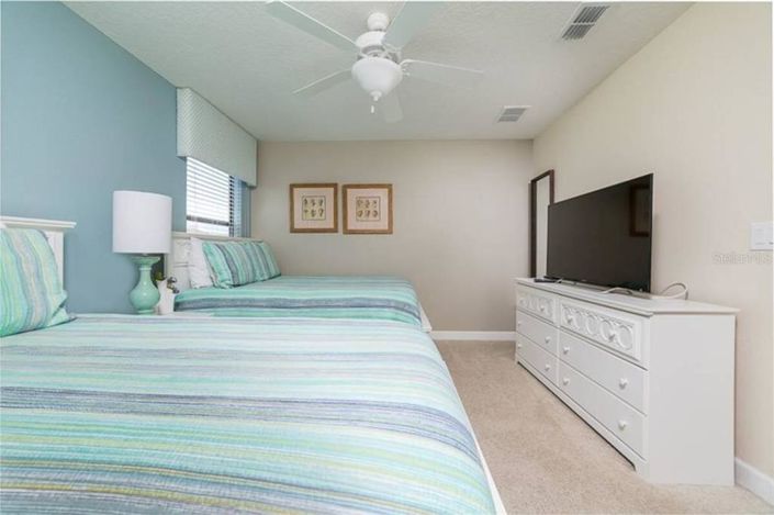 Image No.26-8 Bed Property for sale