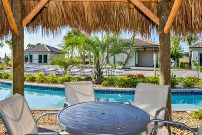 Image No.42-8 Bed Property for sale