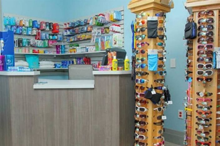 Image No.54-8 Bed Property for sale