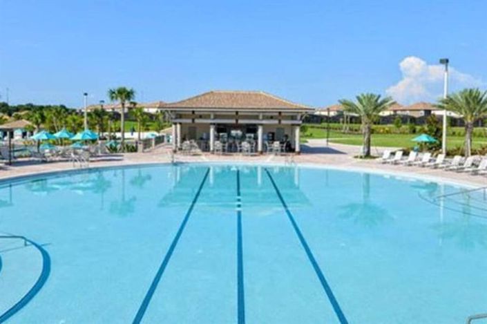 Image No.59-8 Bed Property for sale