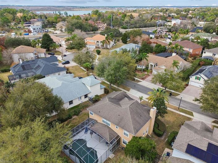 Image No.2-5 Bed Property for sale