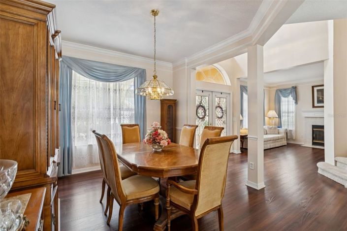 Image No.8-5 Bed Property for sale