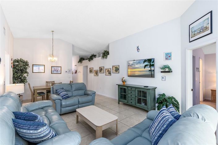 Image No.9-Propriété de 5 chambres à vendre à Clermont