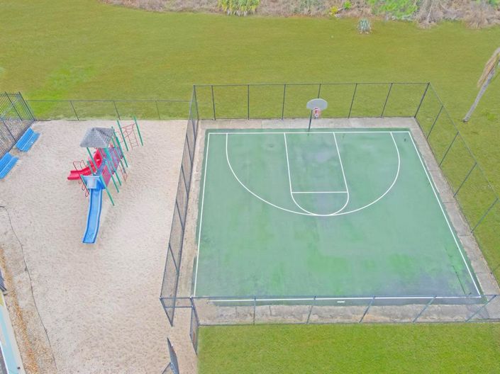 Image No.15-Propriété de 4 chambres à vendre à Clermont