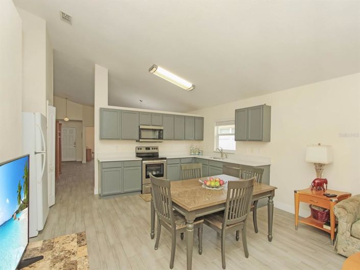 Image No.24-Propriété de 4 chambres à vendre à Clermont