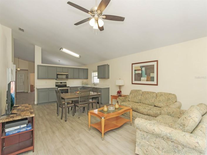 Image No.28-Propriété de 4 chambres à vendre à Clermont