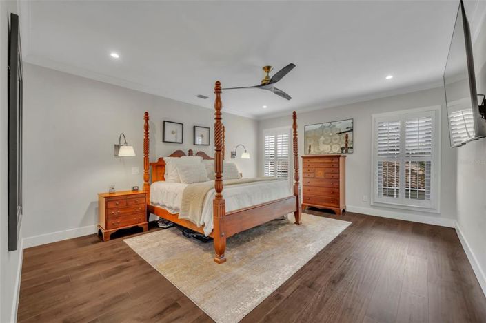 Image No.20-4 Bed Property for sale