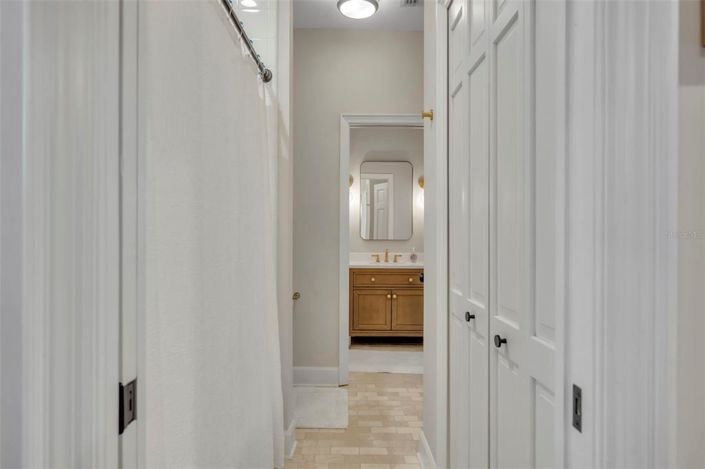 Image No.29-4 Bed Property for sale