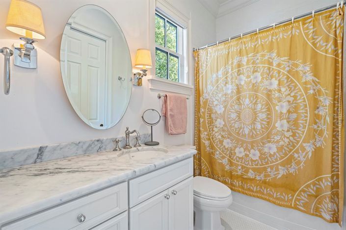 Image No.22-5 Bed Property for sale