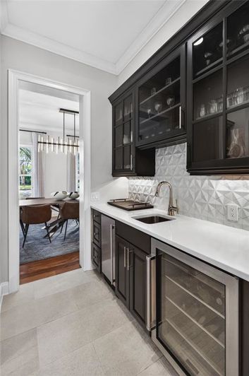 Image No.16-5 Bed Property for sale