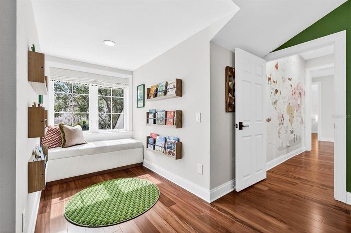 Image No.29-5 Bed Property for sale