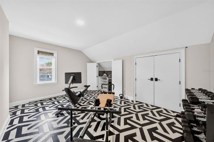 Image No.34-5 Bed Property for sale