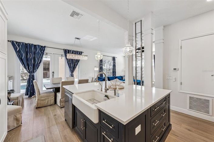 Image No.10-4 Bed Property for sale