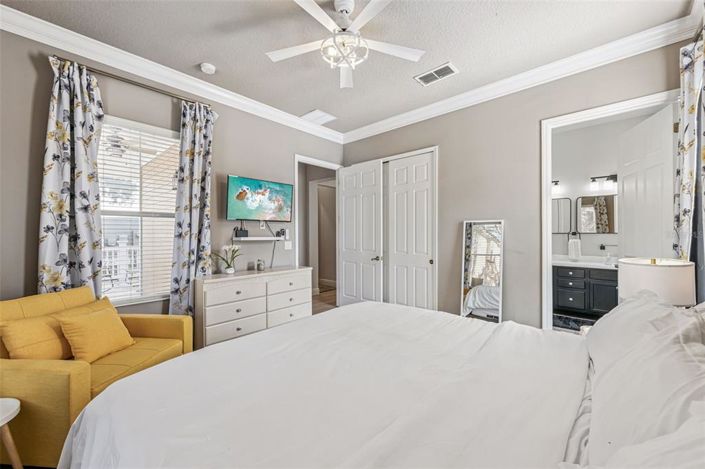 Image No.13-4 Bed Property for sale