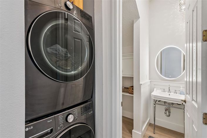 Image No.16-4 Bed Property for sale