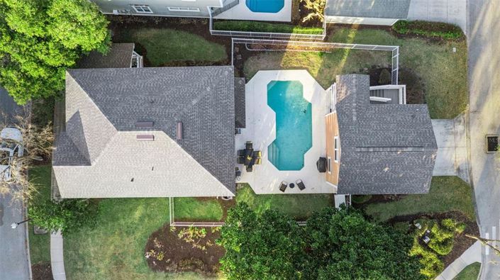 Image No.41-4 Bed Property for sale