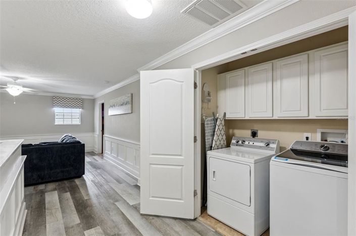 Image No.31-8 Bed Property for sale