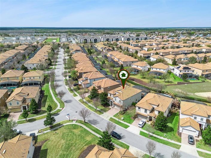 Image No.53-8 Bed Property for sale