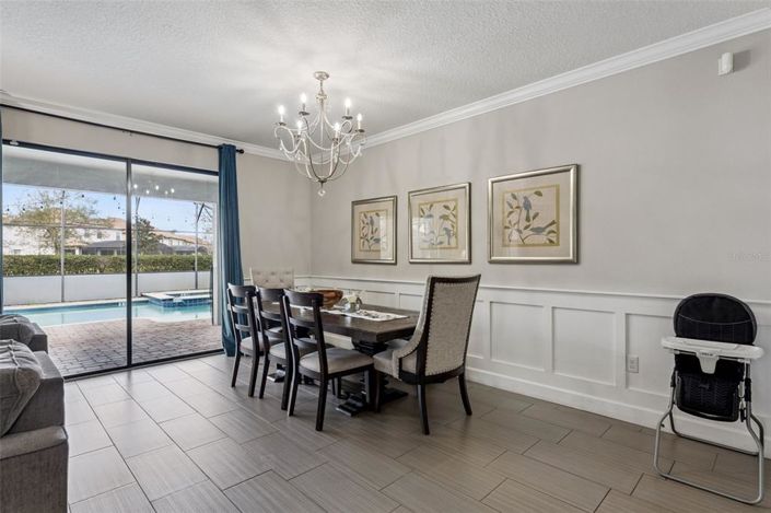 Image No.6-8 Bed Property for sale