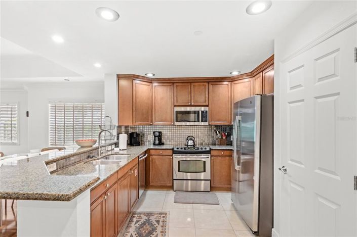 Image No.12-3 Bed Property for sale