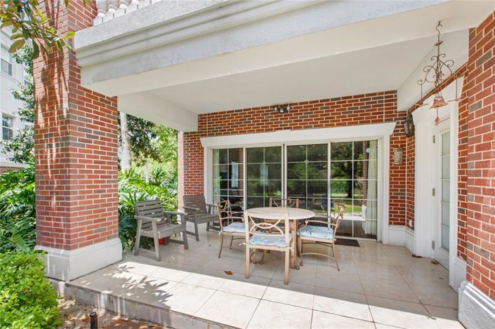 Image No.26-3 Bed Property for sale