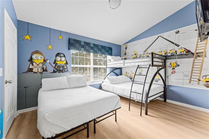 Image No.22-3 Bed Townhouse for sale