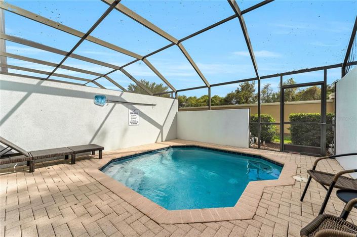 Image No.37-3 Bed Townhouse for sale