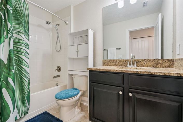 Image No.25-3 Bed Property for sale