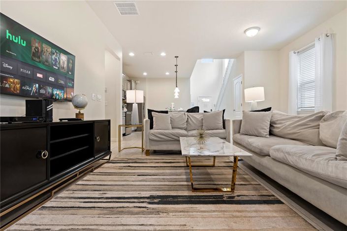 Image No.7-6 Bed Property for sale