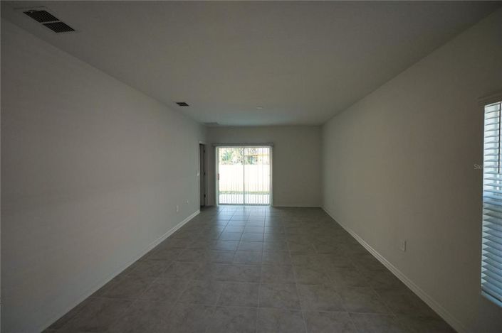 Image No.7-Propriété de 3 chambres à vendre à Kissimmee