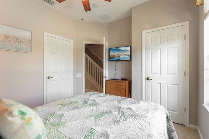 Image No.19-3 Bed Townhouse for sale