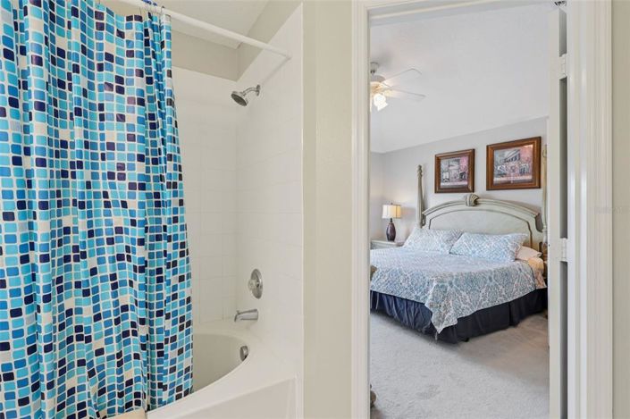 Image No.26-3 Bed Townhouse for sale