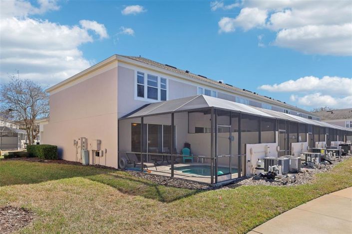 Image No.33-3 Bed Townhouse for sale