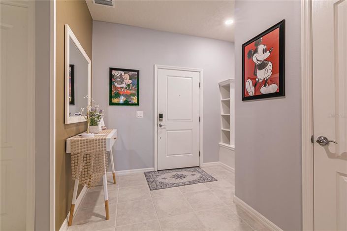 Image No.32-5 Bed Townhouse for sale