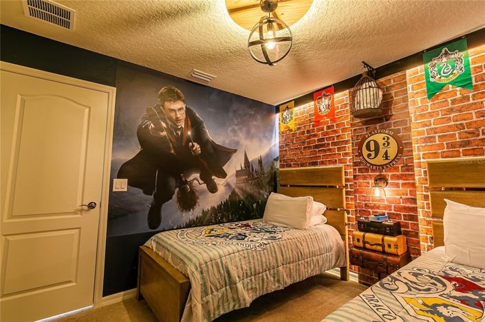 Image No.59-5 Bed Townhouse for sale