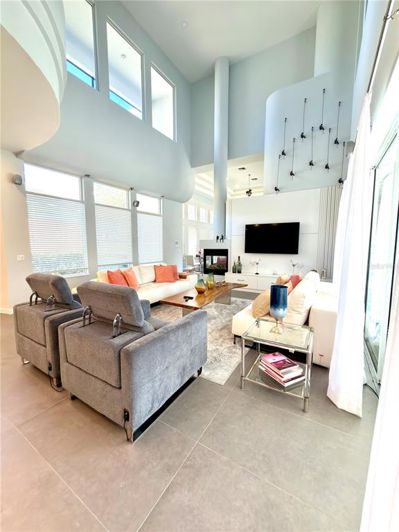 Image No.34-5 Bed Property for sale