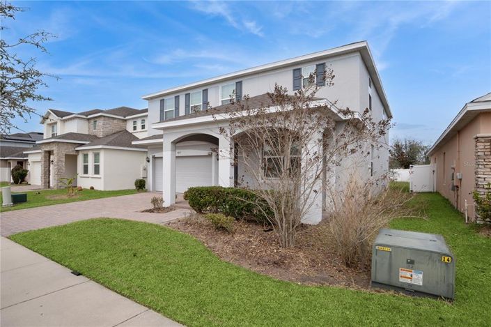 Image No.3-5 Bed Property for sale